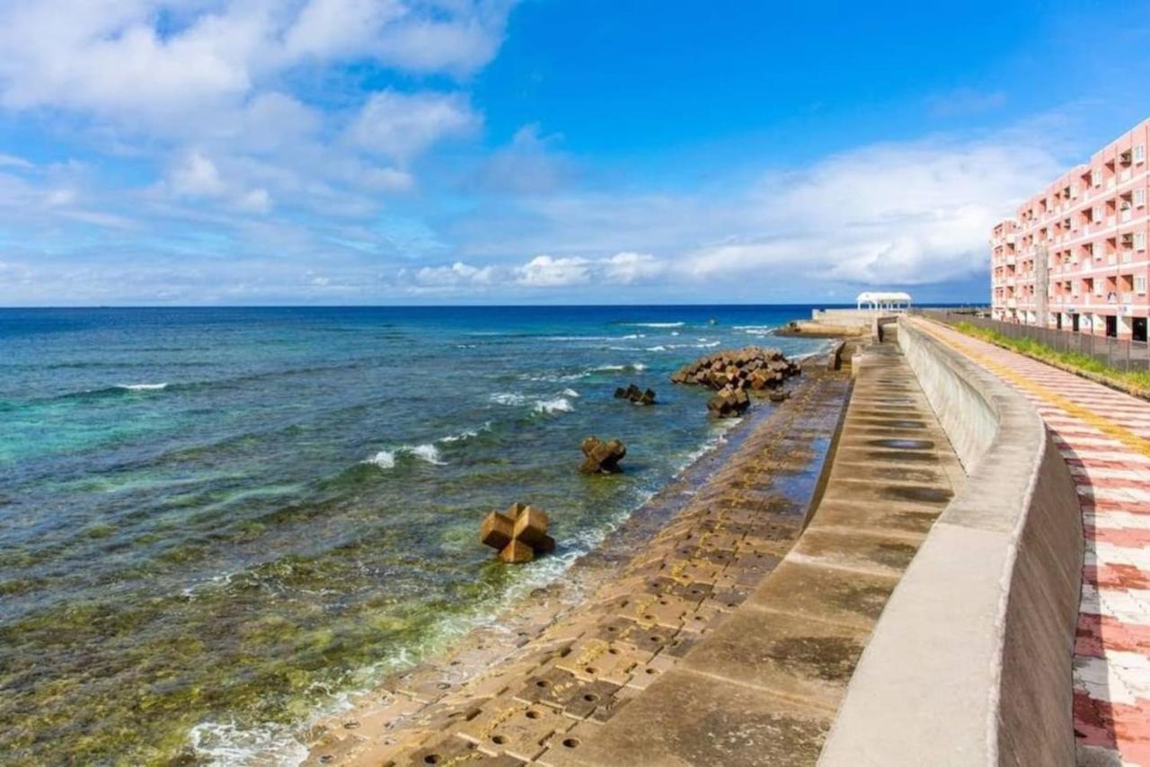 Chatan Seaside Flat Villa Экстерьер фото