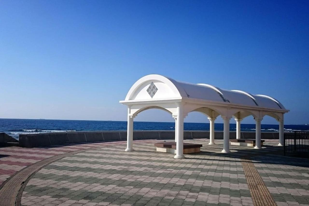 Chatan Seaside Flat Villa Экстерьер фото